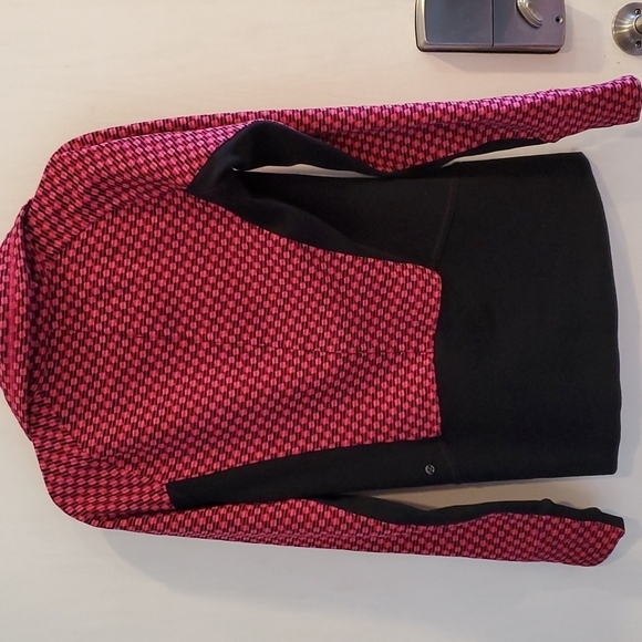 Lululemon Black and Pink Geometric Checkered Brushed Fleece lining Jacket 6 - Picture 7 of 8